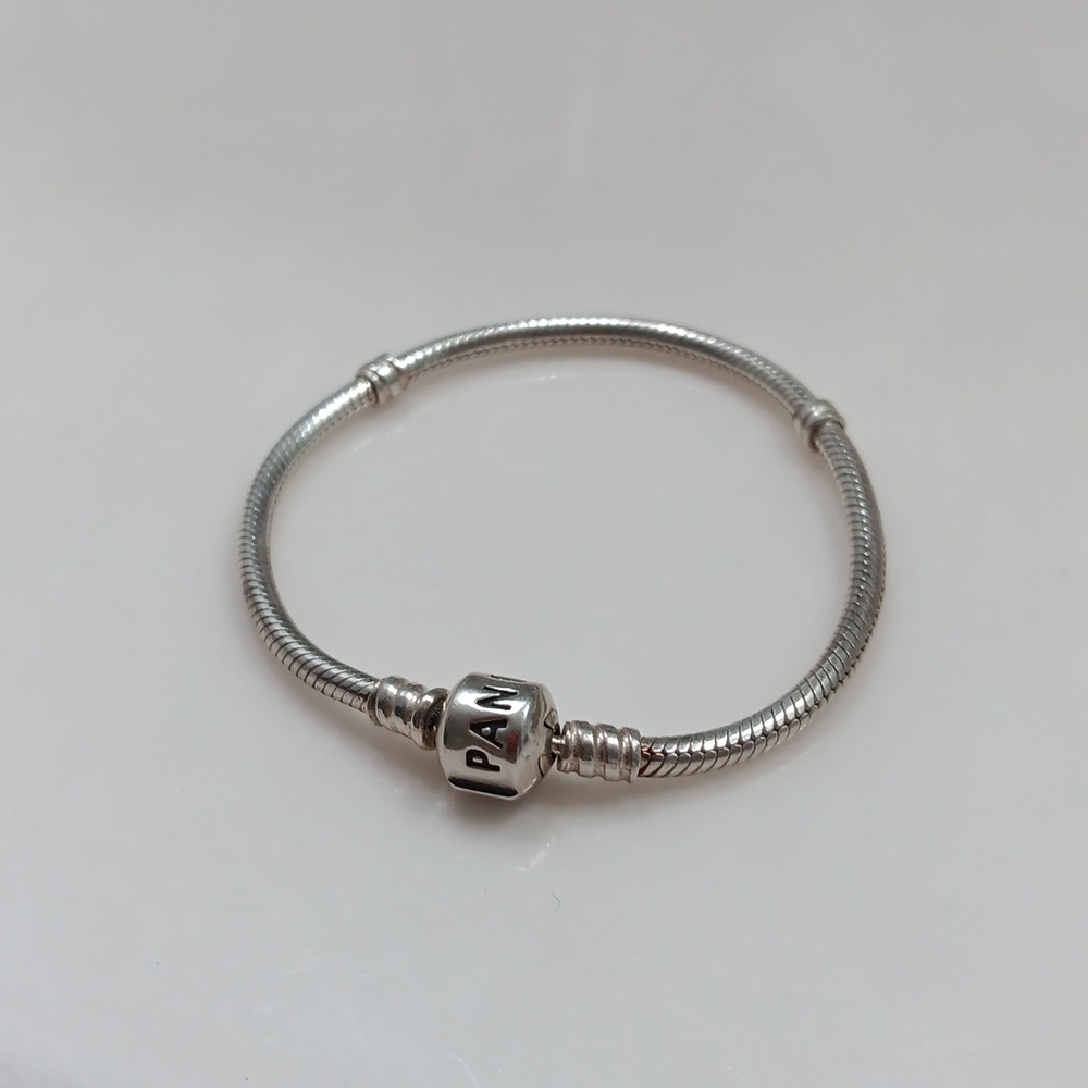 Sterling silver  Pandora cable bracelet